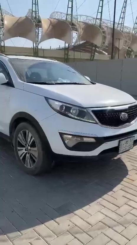 ---
*🚘 كيا سبورتج موديل 2015 - وارد خليجي 🚘*

التفاصيل الوصف
**اللون** ابيض لؤلؤي
**العداد** 158,000 كم
**الرقم** بصرة - الماني
**السنوية** منتهية
**حالة البدي** مكفولة من الضربة والشاصي والغرق - فقط طخات بسيطة
**التايرات** تخم تاير 
**السونار** بيها حالوب ناعم بالقمارة فقط
**المحرك والكير** مكفولات شرط الفحص

*🔧 النواقص:*
1. حدادية 
2. كمبريسر التبريد

*💰 السعر: 136 ورقة*
*📍 العنوان: البصرة - المعقل*
*🔄 المداور: ثاني يوم *

*للتواصل والاستفسار:*
*📞 ************
