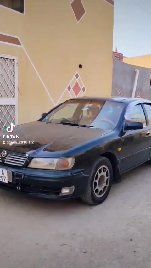 نيسان مكسيما • ١٩٩٩ • ٦ سلندر