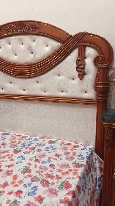 غرفة نوم للبيع الاستفسار
عند الاتصال ***********
مكاني بغداد مدينة الصدر
