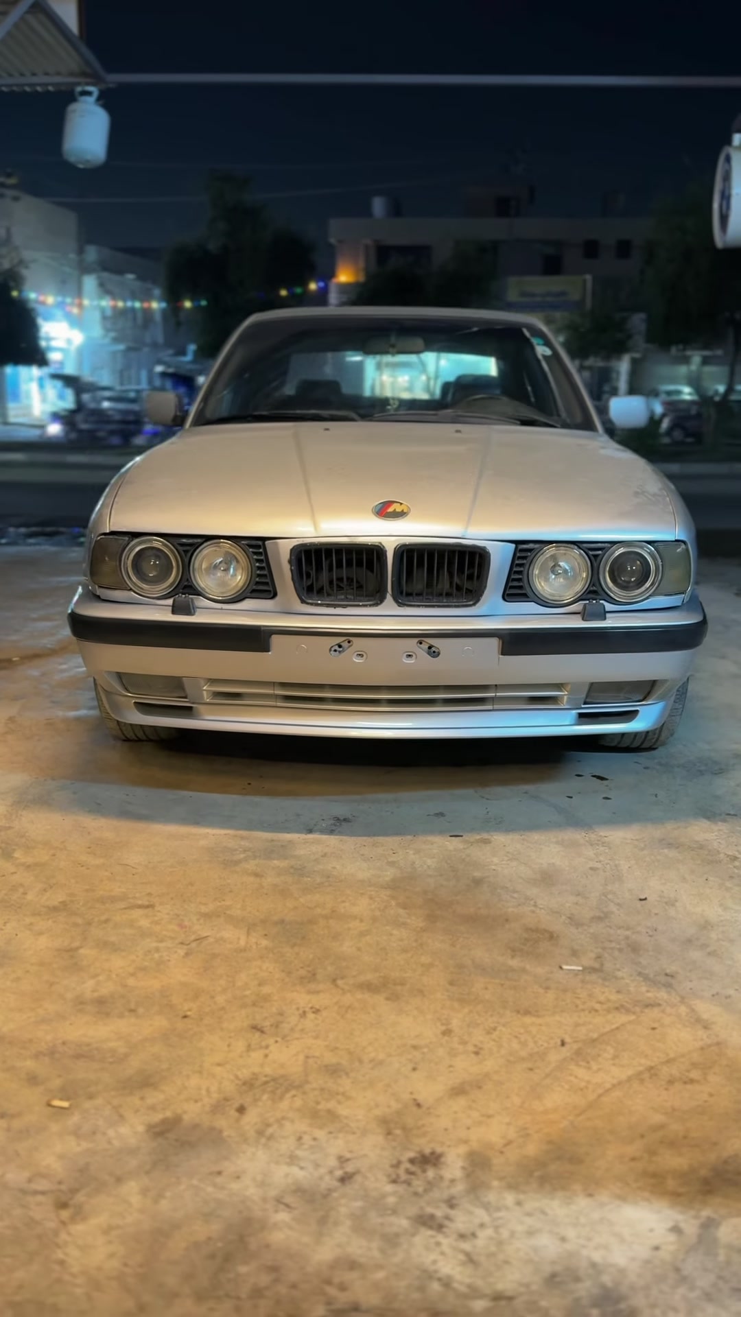 E34 • دعامية أمامي • تبديل