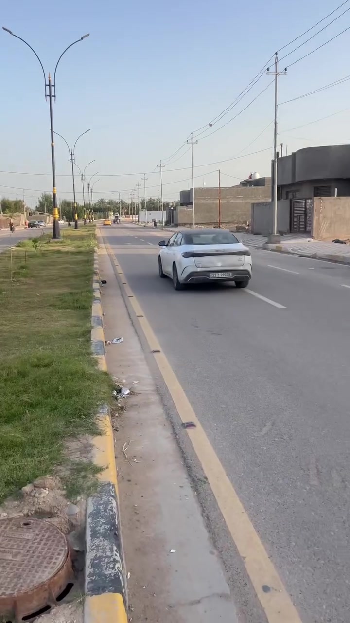🔥 فرصة عقارية مميزة في طويريج 🔥

🏠 نصف قطعة طابو ملك صرف
📐 المساحة: 125 متر مربع
📍 الموقع: شارع الحمداني
🛣️ تقع على شارع بعرض 30 متر
↔️ سايدين مع جزرة وسطية

موقع مميز وفرصة مناسبة للسكن أو الاستثمار ✨

📩 للاستفسار ومعرفة التفاصيل، راسلوا الصفحة أو اتصلوا بنا.

مكتب عقارات نور الرسول 🏠

📞 للاستفسار والحجز:

 👇👇👇👇👇👇 
كربلاء المقدسة قضاء طويريج حي ام الهوى الجديدة مقابل شارع حي الحسين الشارع العام مجاور بناية CHF
الفرع الثاني قضاء طويريج ام الهوى الجديدة مقابل شارع الباشا 
للاستفسار.

***********
***********
***********

#عقارات_كربلاء #دار_رهن #كربلاء #طويريج #حي_ام_الهوى #عقارات_العراق #رهن_عقار

🏢 مكتب عقارات نور الرسول
مكتب عقارات نوار التميمي 
ثقتكم غايتنا وخدمتكم مسؤوليتنا

🔑 فرصة مميزة للسكن والاستثمار
