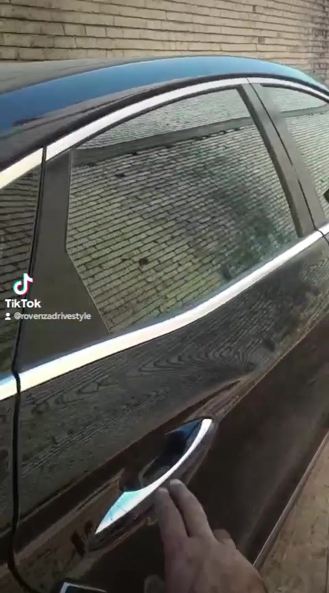 بردات سحب • أسود • صناعة محلية