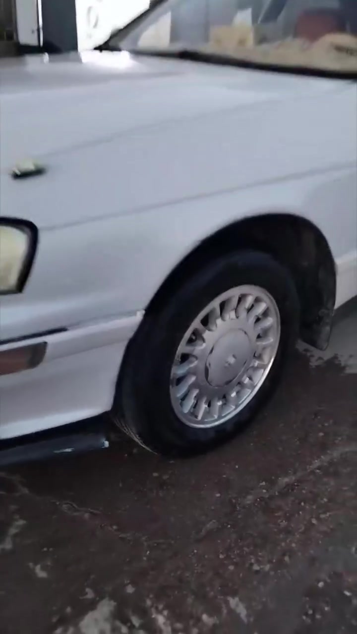 سلام عليكم بطه كراون مديل 1993مكفوله كير ومكينه   قطعتين سياره نضيفه هذه رقمي ***********مكان في واسط قضاء الحي
