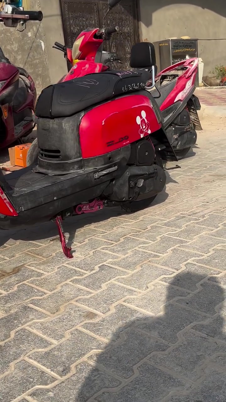 بوليس • ٤٩ • ختم واحد
