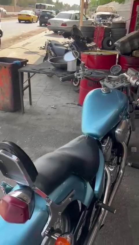 من تعبر مرحلة بثقة بعمل هيج نتيجة صير 🔥🔥🔥🔥
اخوتنة اهل العمارة ع راس وكل محافظات العراق حبيبة
اخونة من اهل العمارة راد دراجة من عدنه وشغل ع ذوقة وجودة العمل علينة وحمدالله راضي علينه وإنشاء الله إنتو هم راضين ع عمل
هوندا ستد بلاديه بلاديه بلاديه جديدة بمعنة كلامه وضل تحت فحص يومين بعد اكمال تعميرة دراجة وحمدالله 
اخوتنة نشرف بكل #ورشتكم #بخدمتكم
#الثقة هيه الدل ع جودة العمل وامتياز العمل 
مكان الورشة الشعب حي بساتين مدخل شقق عمار الحكيم

علي المشهداني ***********...***********
سيف ابو نمر+9647724894940

نص مكتوب في الصور:
- دراجه العماره
- ١٠:٢٣ م ٠:٠٦
- هاي هيه بعد اني مامشتري دراجه مشتري
- سمعتك طيبه وكلامك راقي
- ١٠:٢٥ م
- وكل لبركه بيك ان شالله ومااتقصر ١٠:٢٥ م
- ١٠:٢٥ م ٠:٢٢
- زين عندك وتصيل غير للعماره ١٠:٢٥ م
- ١٠:٢٦ م ٠:١٨
- الف رحمه ع والديك بعد اني وراك مااجي
- انت اعتبرها لخوك صغير
- ١٠:٢٧ م
- شكد صير وي توصيل وشكد احولك
- ١٠:٢٩ م ١:١٥
- عراس والله ١٠:٣٠ م
- سه اني ليوم بدوام باجر احولك ان شالله
- ١٠:٣١ م
- دراجة العمارة ١:١٥ م ٠:٠٨ ع ٢:٢٣ م ٠:٢٢ ان شالله ٢:٠٥ م الف رحمه ع والديك مشكور ابو حسين ذهب ٢:٠٥ م ع ٣:٢٨ م ٠:٠٤ اليوم مكالمة صوتية ٢ د ١٠:٣٠ ص اهم شي انت راضي عل شغل باقي كله سهل بيك خير وتدلل ١٢:٠٥ م راضي من كلب ولسان وبارك الله بيك والف رحمه ع ذاك الاب طيب ١٢:٠٦ م تاج راس حبيبي ١٢:٠٩ م الرسالة