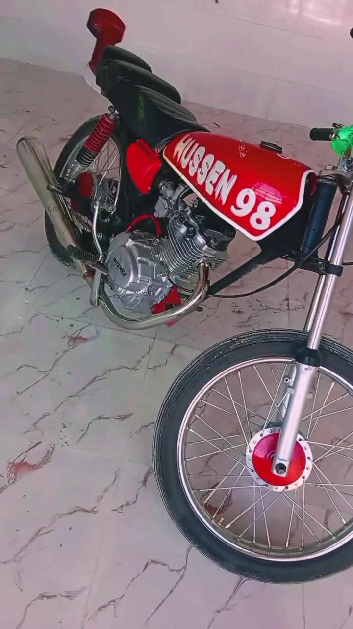 دراجه اللبيع موديل 25 انتنس مكفوله السعر خاص مو شراي اطلع گبل 🙂‍↔️
