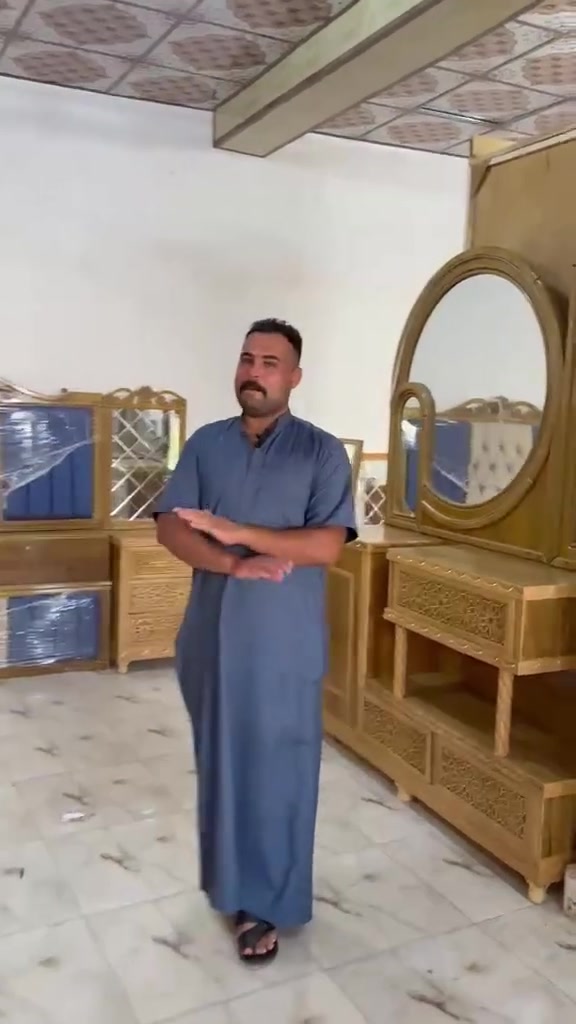 محلات ابو عذراء الشبالي للبيع الغرف الصاج و التركي بالقسط المريح بشهر 100 اتصل ***********
