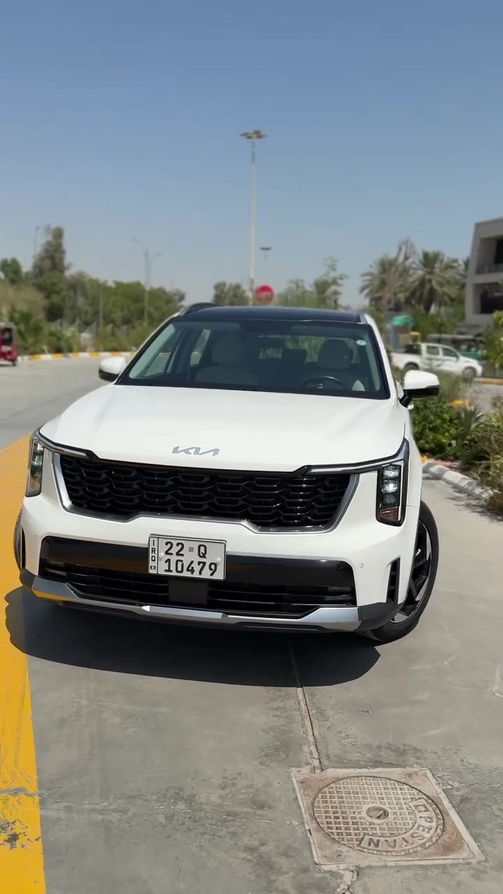 بيع سريع 305$
للبيع كيا سورينتو 2025 خليجي كفالة عامة حتى من الشخط شرط الفحص 
🚘 KIA SORENTO 2025
فل مواصفات 
محرك 6 سلندر 3.5 لتر كفالة 
قوة 272 حصان
قير أوتوماتيك 8 سرعات
3قطع تبريد منفصل مركزي 
7 ركاب
سقف بانوراما كهربائي
مقاعد كهربائية 
كاميرا 360 درجة
شاشة وسطية + أنظمة اتصال
باب خلفي كهربائي
رادار ومثبت سرعة ذكي
تحذير النقطة العمياء
المحافظة على المسار
حساسات أمامية وخلفية
إضاءة LED كاملة
جنوط رياضية
✨ السيارة بحالة ممتازة جداً 
💯 مواصفات كاملة ماشية KM68 قابل للزيادة 
💰 السعر: 305$
📞 للتواصل: ***********
مكان السيارة :ديالى بعقوبة
