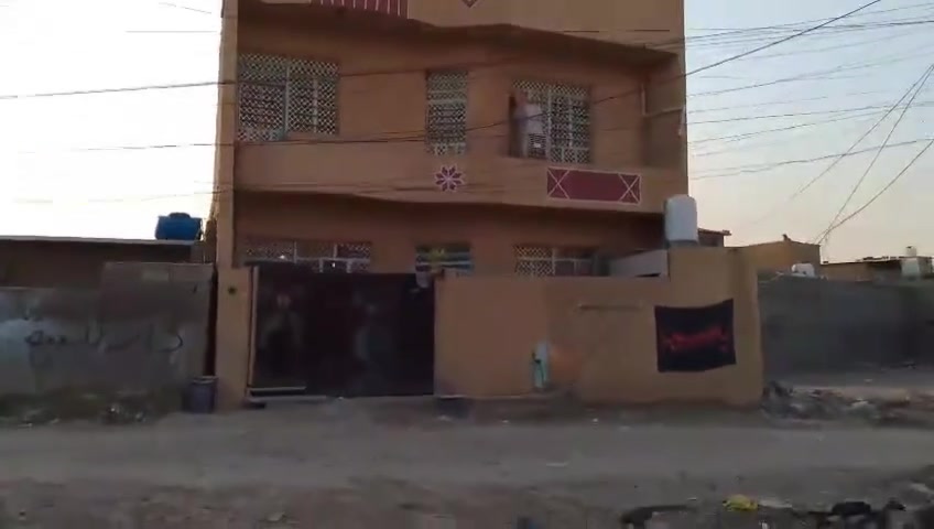 مشاهير*********** @السلام عليكم بيت ركن  للبيع مساحه 150 متر طابقين كامل موقع البيت بغداد الزعفرانيه دور الصحه زراعي سند 17 سعر البيت 80 بمجال
