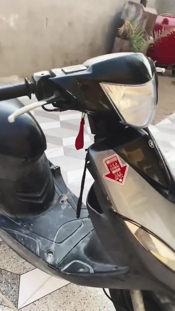ما مفتوحه • زبير • واتساب
