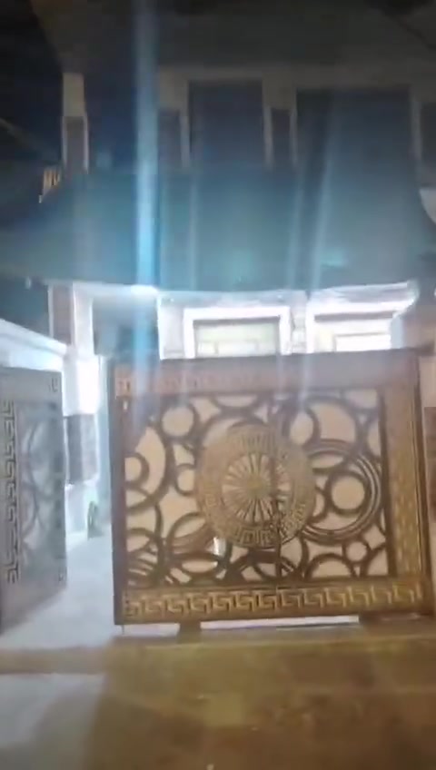 دار للايجار مساحه 130متر
غرف نوم عدد 3 مع سبالت عدد3
الغزاليه شارع البداله قرب سوق المائده
للاستفسار الاتصال على الرقم التالي
***********
