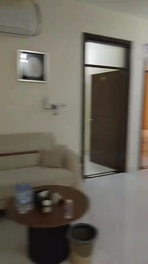 شقه فندقيه 4 اسره في في زيونه محله 714 قرب مسواك مول للايجار 

ايجار يومي واسبوعي للعوائل والمغتربين 

الاستفسار الاتصال على رقم 

***********

مكتب الشحماني للعقارات
