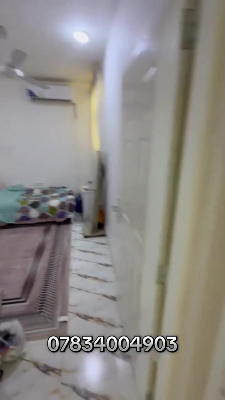 🏠 بيت طابو صرف للبيع في حي أور – المربع الذهبي

📍 موقع مميز على حديقة

🔹 المساحة: 150 م²
🔹 الواجهة: 6 م
🔹 النزال: 25 م

🏡 يتكون من:
• الطابق الأرضي: غرفة، مطبخ، صالة، صحيات، استقبال
• الطابق العلوي: غرفتين + شقة
• درج داخلي

💰 السعر: 270 مليون وقابل للتفاوض

📞 للاستفسار:
***********
***********

🔗 قناة التليكرام:
https://t.me/drug9899

🟢 قناة الواتساب:
https://whatsapp.com/channel/0029Vb73eLZEwEk4114Pur3X

🟢 كروب الواتساب:
https://chat.whatsapp.com/KqlF21SwJE28hN7zCroWld
