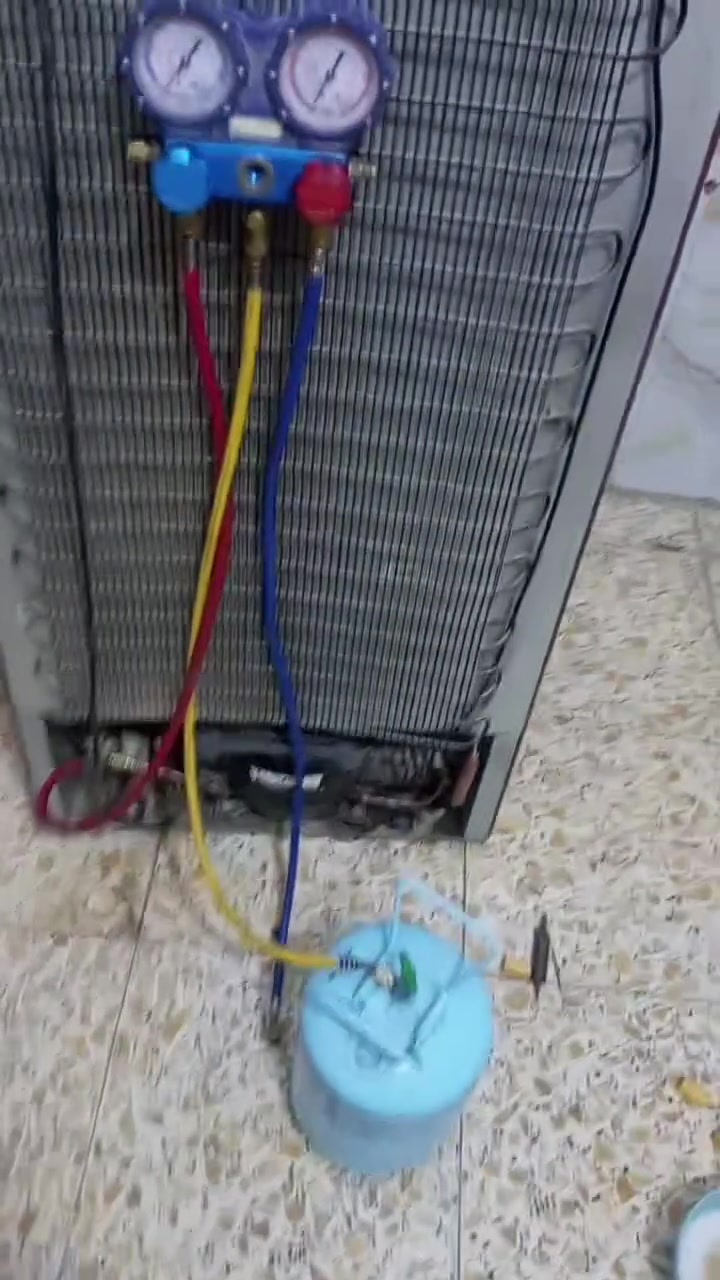 الورشه الهندسيه باداره مهندس علي صيانه موقعيه صيانه كافه ثلاجات البخاخ 
***********
***********
