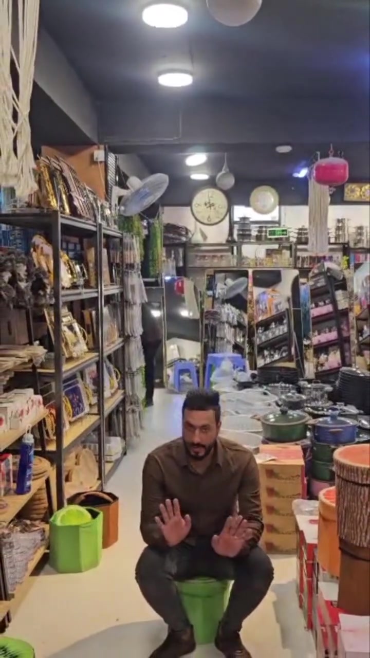 أهلا وسهلا في مجمع السبطين🔥 
قسم المنزلية / الطابق الثاني🍴🔪
عرض خاص 
🔙🔙💣
العنوان / الديوانيه التاميم فرع مقاييل جامع القائم قرب العمارات السكنيه 📍
يوجد خدمة توصيل لجميع محافظات العراق 🚕🚘
للأستفسار واتساب او الأتصال 
📞 ***********
