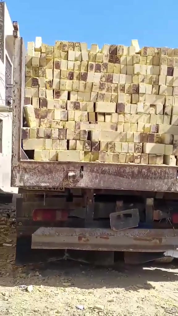 *********** السلام عليكم معمل طابوق الشوملي ابو غفولابو سعيد طابور و 7000 وبيها زايد 200 قويه طابو غفول وقويه هذا الرقم متصل عليه
