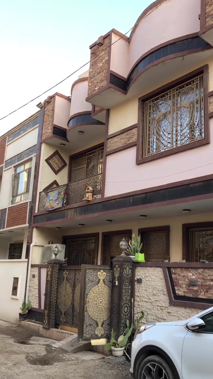 🏠 سلام عليكم بيت 🏠 للبيع  قرب صيدلية سنبلة الخضراء منطقه الطي بل بدايه قرب اجبان البيت 

📍 الكاظمية الثانية الطي 

🚧المساحه الكليه (70م) الواجهه (9ونص) ونزال (7ونص)

🏠يحتوي على (3)غرف نوم 🛌 

💓صحيات فوك وجوه 

🏠رجآ السعر خاص ولي مو شراي ليتصل رجآ 

😎 نحنو نعمل بي مصداقيه 

📐 عن فرص 🏠 بيت لاحلام في منطقه الطي 
📐 واسعار مختلفةً 

💧خدمات و بيوت حديث
 
🚧والمساحة مختلفه 

ملاحظة  🤌إي شخص يحب يعرض دار او قطع اراضي للبيع او يجار او ترميم دور سكنيه او بناء 🚧 يتصل 📞على الارقام بل اسفل المنشور 👇

🚧🦺☎️ فقط ‭***********‬

✨موقع ممتاز 👌 جدآ ونزال حلوه 

رجآ وتساب موجود وسعر خاص 

وملاحظة 🤌إي شخص يحب يعرض دار او قطع اراضي للبيع او يجار او ترميم دور سكنيه او بناء 🚧 يتصل 📞على الارقام بل اسفل المنشور 👇

🚧🦺للبيع فقط 

ماعليك فقط لاتصال على رقم وتساب موجود ☎️

هدفنا نوفرلك العقارالمناسب بأ اسرع وقت وبمصداقيةعاليه🤝

لاستفسار الاتصال على رقم وتساب موجود ‭***********

عقارات الكاظمية والطي 

نوفرلكم:
🏠 بيوت للبيع
🏘️ بيوت للإيجار
📍 قطع أراضي
🏢 محلات وشقق
💰 أسعار مناسبة ومواقع ممتازة

هدفنا نوفرلك العقار المناسب بأسرع وقت وبمصداقية عالية 🤝

📌 نخدم مناطق:
الكاظمية • الطي • بغداد والمناطق القريبة

📞 للاستفسار والمراسلة ‭***********‬

تابعوا الصفحة يومياً حتى توصلكم أحدث العروض والأسعار 🔔
وأي شخص عنده دار أو أرض يريد يبيع أو يأجر يراسلنا خاص.
