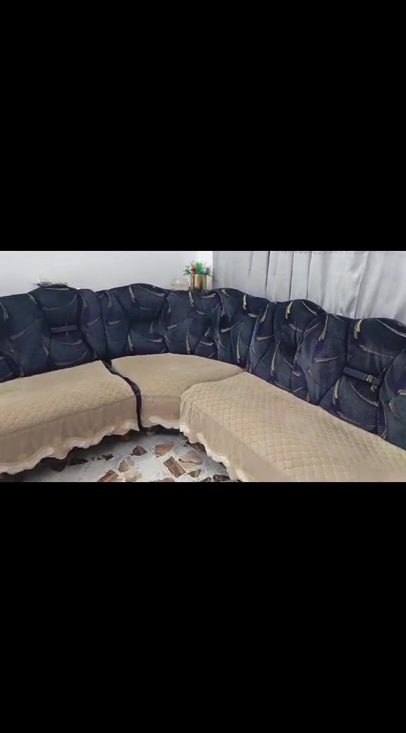 ديوان • خشب ثقيل