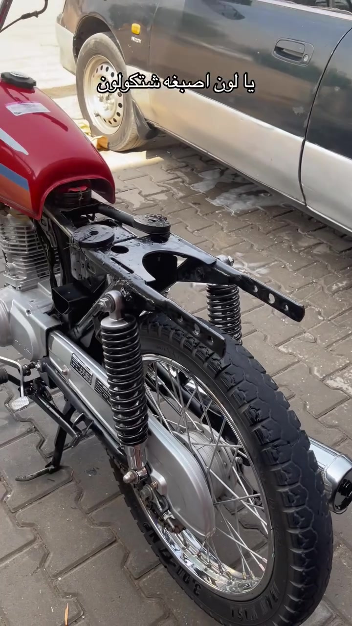 سلام عليكم وين بيدور رخيص شاصي أشلي بليته صفح أوراق اصولي وكيله العارضي دراجه حلوه شاصي ٢١تعمير ٢٦بس المكينه ٢٣دراجه تخبل سعره ٧٧٥وبيه مجال (***********)وتساب بي
