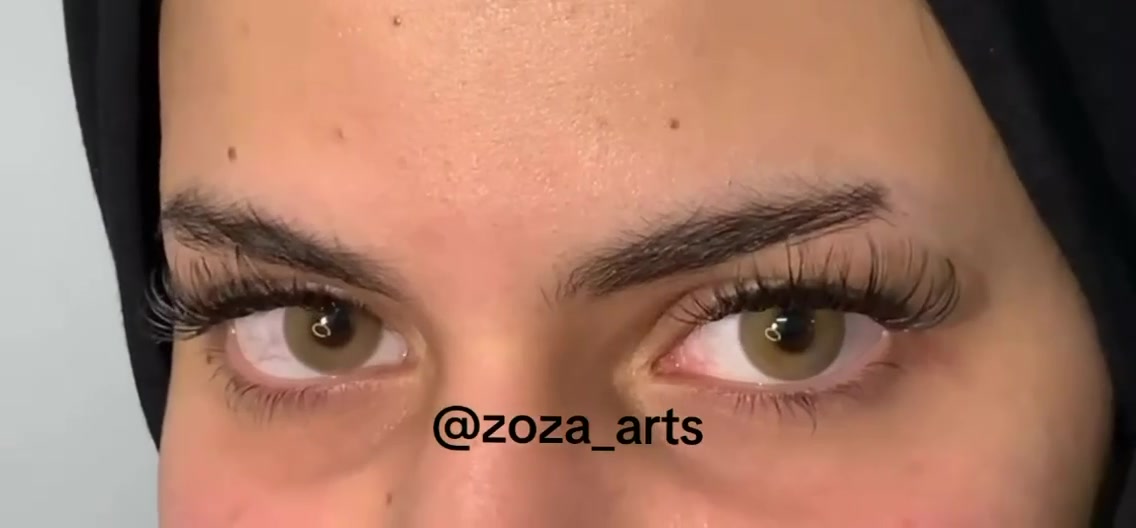 حبايب عروض الرموش بعشره اكريلك فول ديزاين 20
