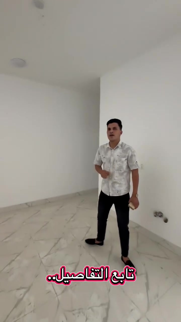 بيت للبيع طابو صرف المساحة 
١٠٠ متر يحتوي على الطابق الاول غرفة نوم وصالة ومطبخ واستقبال الطابق الثاني وصالة وغرفتين وصحيات الموقع بعقوبة التحرير للاستفسار ***********
