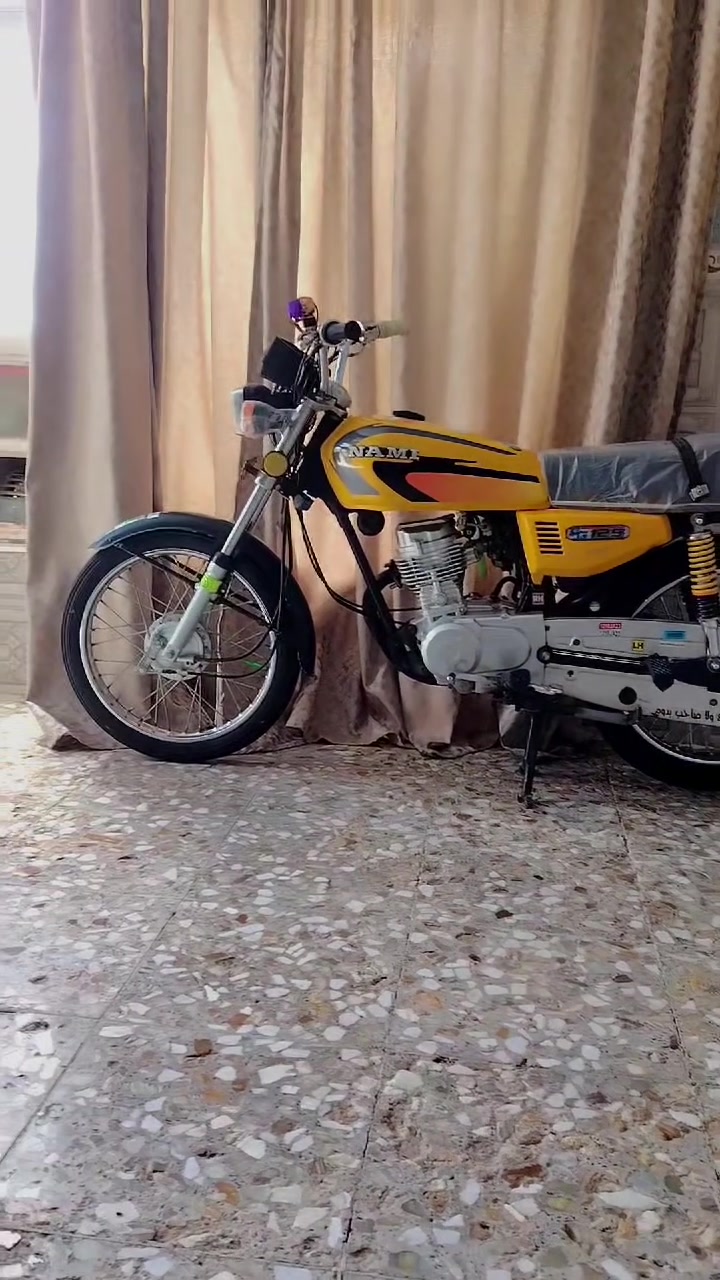 لبيع نامه شلامجه أصل 25 وراق سكنر دراجه كفاله عامه من برغي  كهربياته كله شغاله  سعره جوه السوك 750💁‍♂️
المكان بابل الهاشميه 🤸‍♂️***********💁‍♂️
