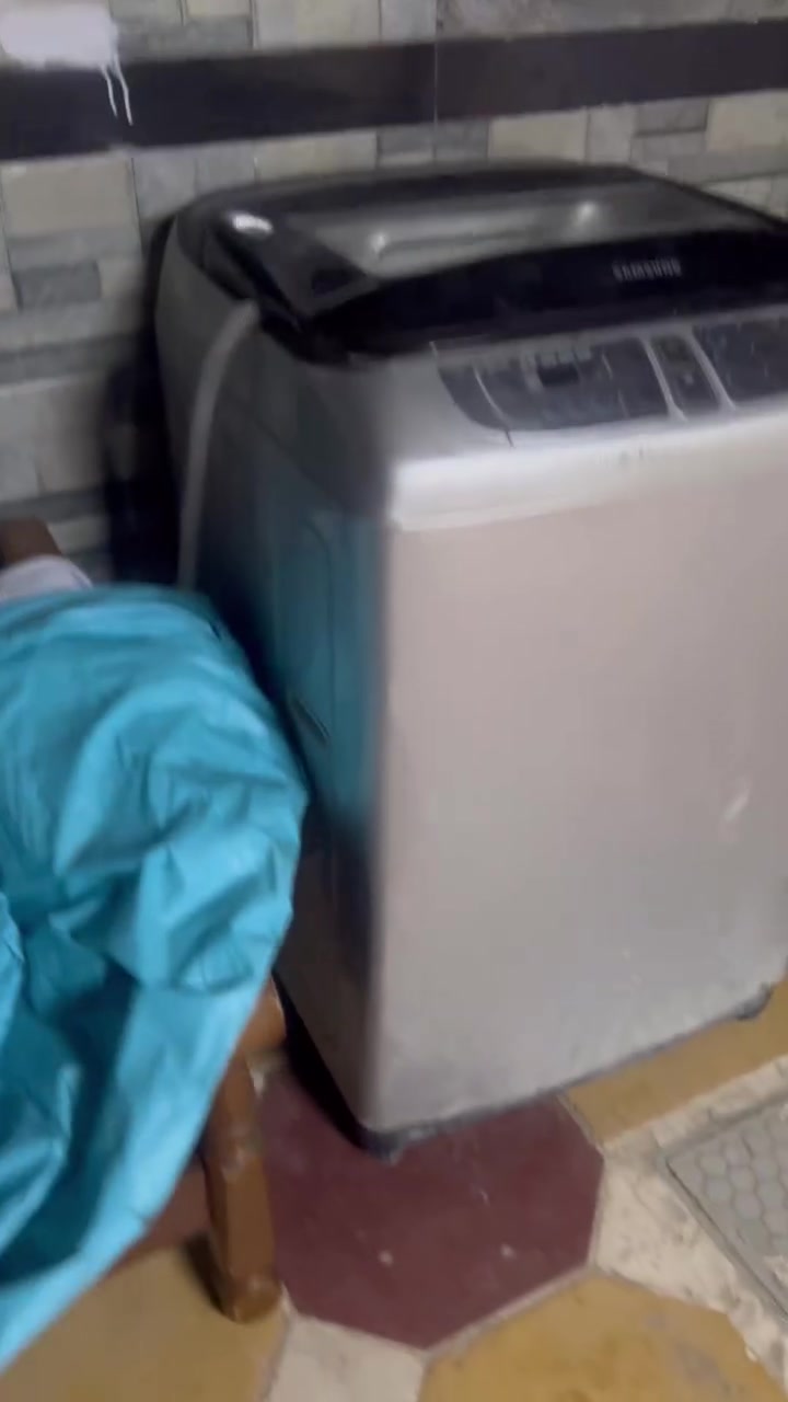 السلام عليكم
سامسونك نضافه تخبل غسل يشتغل ويطفى المصلح طلب عليه 20 التجفيف يشتغل سعرها قيم واخذ مكاني بابل ***********
