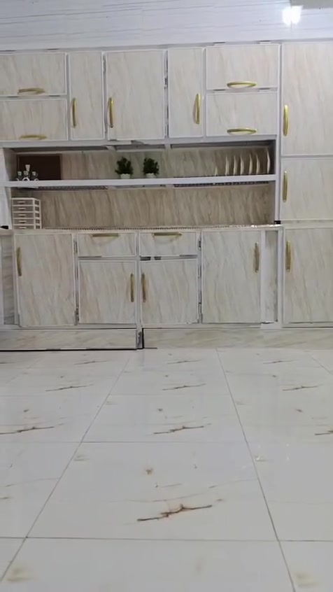 كاونتر مطبخ متكامل مع طباخ غاز للبيع اتصل ع الرقم ***********
