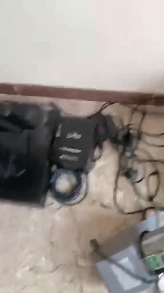 كاشير جاهز  وشغال  مع محتوياته  طابعه  والصندوق  للبيع   كله  شلع بسعر مناسب جدآ
للتواصل
***********
