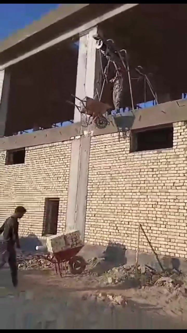 ونج لتصعيد كافه مواد البناء
تصعيد تراب 
تصعيد وصب اصطوح 
تدخيل سبيس 
حفر ابيوت 
صب ارضيات 
شعدك شغل بخدمتك شغل درجه اولى
***********
