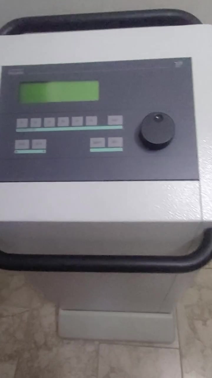 ***********
