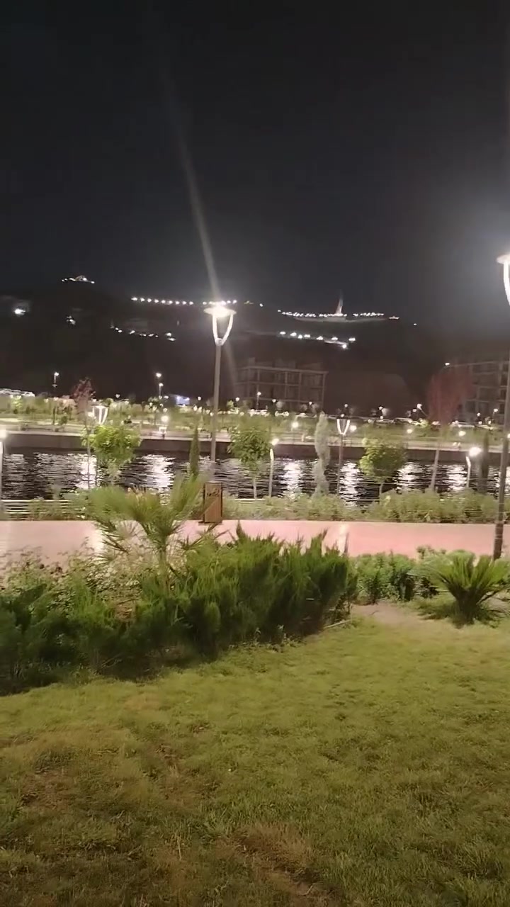 عرض رحلات كردستان
#عرض_خاص وحصري ❤️😍
رحلات كوردستان ويانا غيّر!
استمتعوا بأجمل الأجواء والطبيعة في دهوك وزاخو مع عوائلكم، بأفضل الخدمات وأنسب الأسعار 🌹
👨‍👩‍👧‍👦 الرحلات مخصصة للعوائل لضمان الخصوصية والراحة.
🗓️ تفاصيل الرحلة:
• المدة: 4 أيام / 3 ليالي مبيت
• الانطلاق: يوم الثلاثاء ليلاً 🌙
• العودة: يوم السبت صباحاً ☀️
🎖️ البرنامج السياحي:
✅ مصايف دهوك: كلي شيرانة، أشاوا، سولاف العمادية، كهف أنشكي.
✅ مصايف زاخو: شرانش، داشتاتاغ، كهف بهيرا، باراخ.
✅ جولات مسائية: جبل زاوة الساحر (اختياري – 5 آلاف).
✅ تسوق في فاملي مول ومدينة ألعاب دريم سيتي.
🏨 فنادق 4 نجوم VIP
🍽️ إفطار يومي (أوبن بوفيه)
🚌 باص حديث
👨‍✈️ كادر سياحي متميز يرافقكم طوال الرحلة
🌹 رحلة عائلية تجمع الراحة، الخصوصية وأجمل أجواء كردستان 🌹
بإدارة السيد أحمد الوردي
📞 للاستفسار والحجز: ***********
