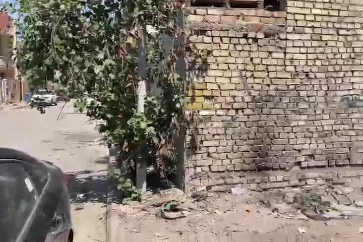 ***********
150متر للبيع 
١١٥ وبيه مجال
