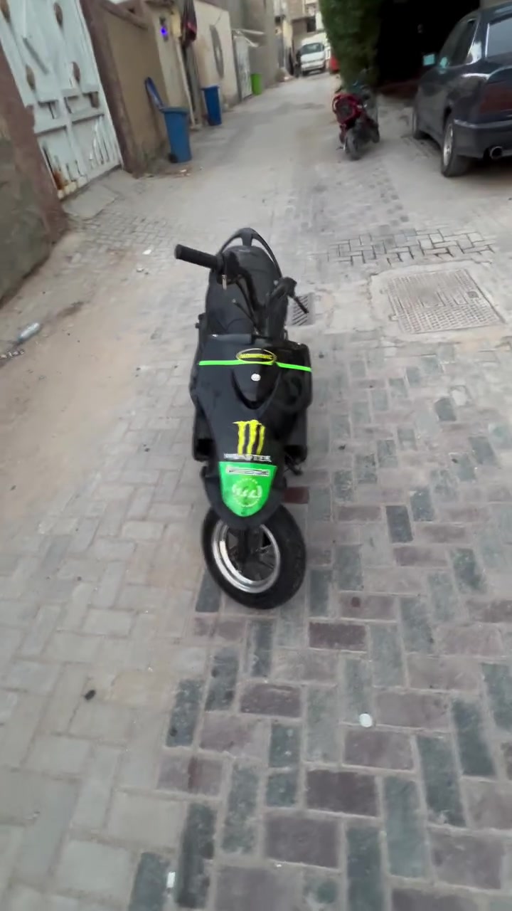 سلام عليكم ماكس عدله مال لعب مكينه 55جديده ضفيره كامله درجه نكره سلف كلجات رياضي باتري جديده درجه جاهزه للبيع لسعر ٣٧٥ ألف مكاني كربلاء المام عون ***********
