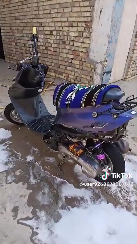 للبيع