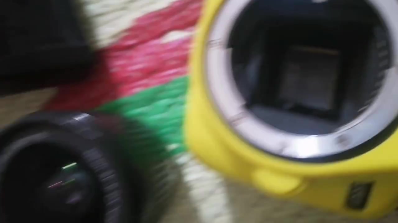 نيكون D3300 • عدسه • كفاله سنة