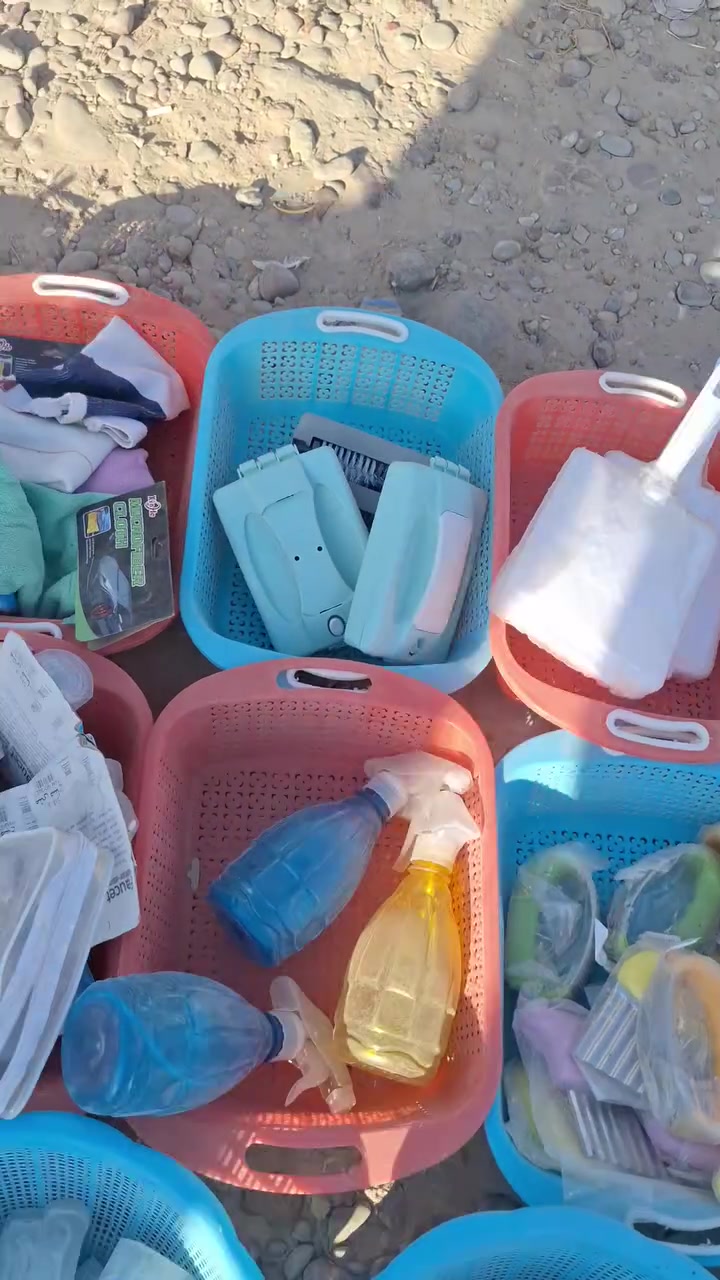 غراظ محل حاجه الف ابيعهن شلع 
بس ب 50الف  الشراي يكلمني وانطيه التفاصيل 
***********
