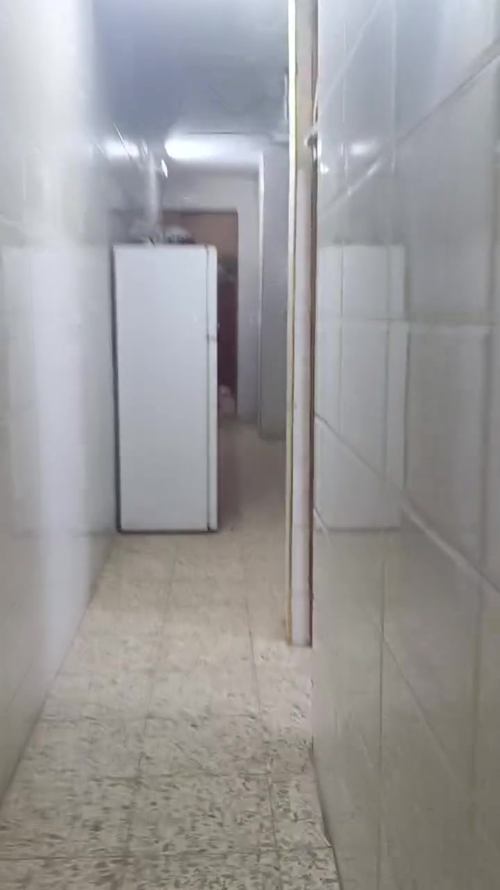 سلام عليكم ورحمه الله وبركاته بيت البيع مكان حي البساتين أسواق الصدرين رابع فرع اليسره ***********
