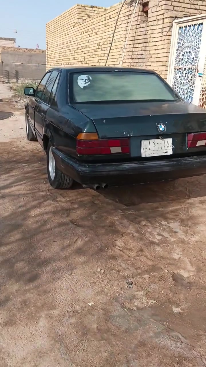 السلام عليكم سياره بي أم موديل 93
 مكينه وكير وتايرات كهربائية سياره جاهزه تحويل مباشر السعر 30 ورقه مكاني ناصريه ناحية الفضليه الي يحب يتصل رقمي ***********
