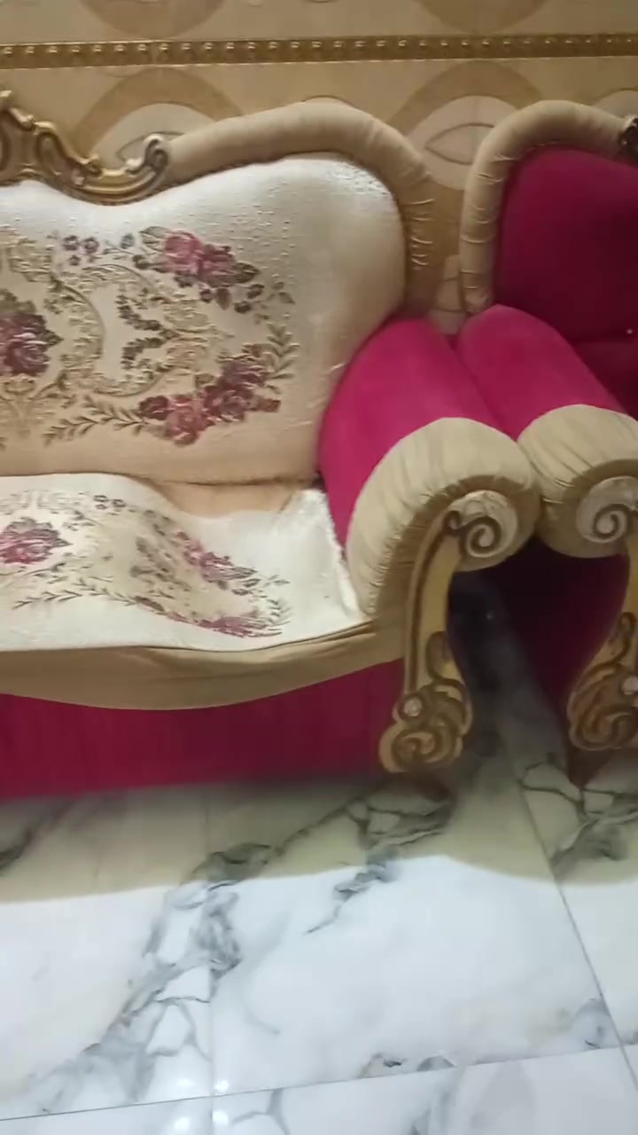 كنب • قماش جديد • نضيف