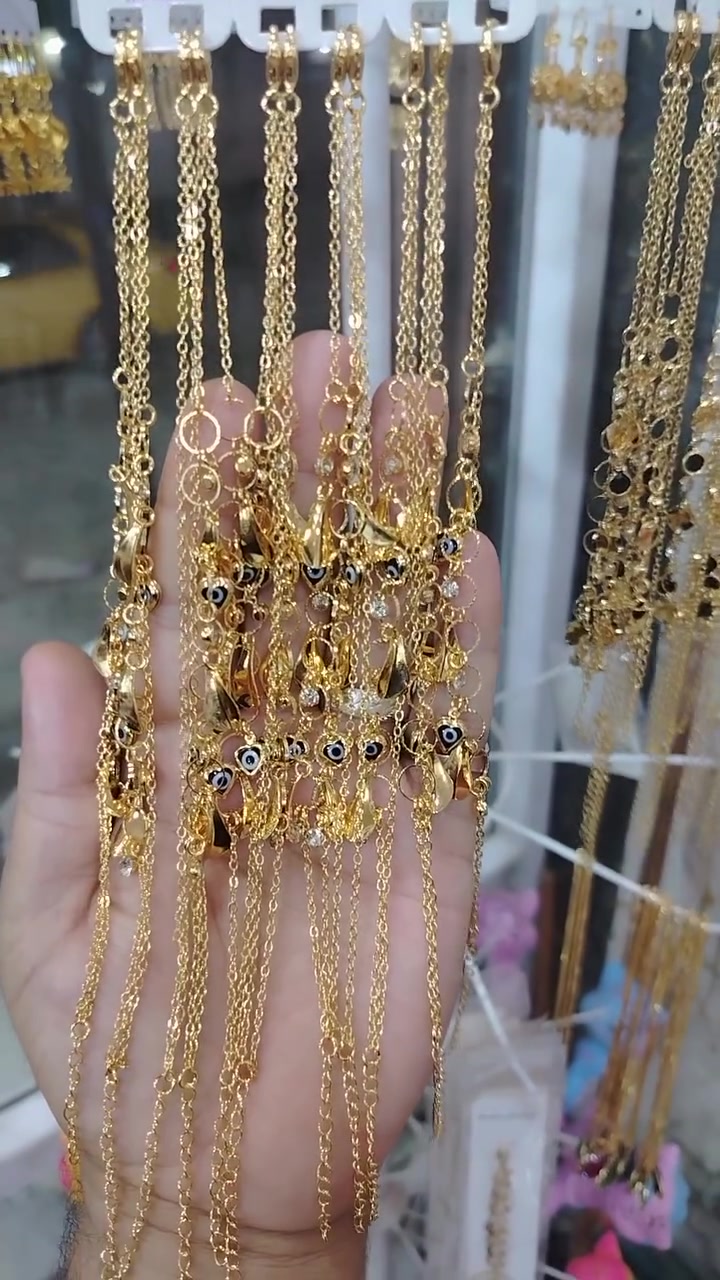 عرووووووض اليوم نار من ملك العروض محل روعة الجمال ومثل ماوعدتكم الجاي أفضل وأروع ومستمر وووووياكم حبايبي الغالين .... تابعو الفيديوات  للأخير ... عنوانه سامراء حي صلاح الدين بداية شارع جامع الهدى مجاور مجمع أحمد القيسي للمنزلية وصيدلية دجلة الخير . زيارتكم شرف لنا وستجدون أنسب الأسعار
 *********** للإتصال أو مراسلة واتساب 
***********
 توجد خدمة توصيل داخل سامراء
