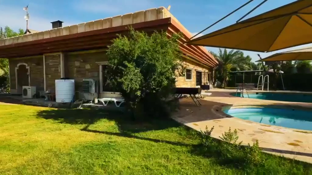 متوفر مزرعة VIP بلبعيثة شفت صباحي و مسائي مزرعة كلش مرتبة وراقية

***********
