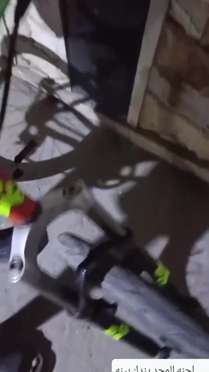 سلام عليكم بايسكل للبيع باله اصلي مزود كلشي بي بريك هودريك+ ستيرن وركبه سبع ألوان + مكينه 9نمر + تاير مكسس + دبلات غاز +بطيخه سبع الوان طرب ام الصوت حجم 26 وياله عدله السعر 185 وبي مجال للطيبين مكاني بغداد شهداء البياع الاتصال *********** متواجد واتساب ومازنجر ومستعجل عل بيعته
