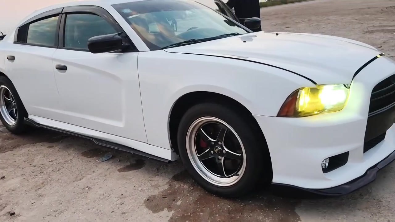 🚘 جارجر 2012 كندي 🇨🇦

كفالة فول مواصفات عدا الفتحة
🔹 رقم ذي قار
🔹 نكليزي
🔹 كير ومحرك مكفولات
🔹 حدادية كاملة
🔹 تخم وتايرات جدد
🔹 تبريد ممتاز
🔹 منظومة زينون
🔹 استخدام شخصي
مراوس بكوري
السيارة نظيفة ومرتبة، جاهزة للاستخدام.
📞 للاستفسار والتفاصيل: ***********
