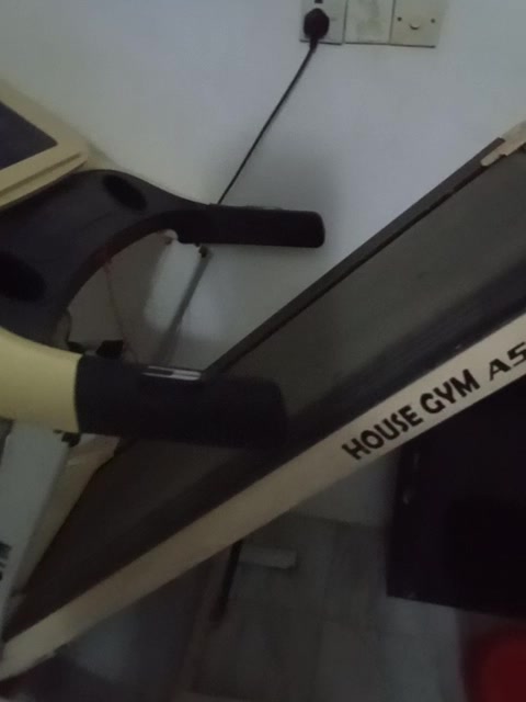 مشاية • HOUSE GYM A55 • شغالة