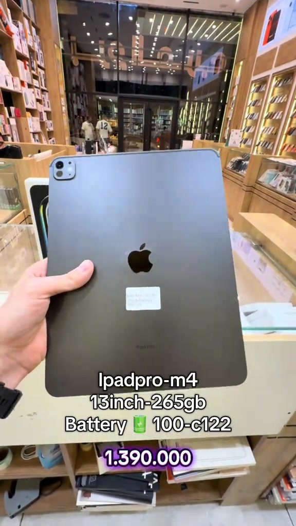 🔥 iPad Pro M4 🔥 📱 قياس 13 إنچ 💾 سعة 256GB 🔋 بطارية 100% — 122 Cycle ✨ جهاز نظيف وجاهز للاستخدام الأداء الأقوى للدراسة، التصميم، الشغل والترفيه 🚀 📩 للاستفسار والحجز راسلنا خاص 📍 فرع الربيعي: *********** 📍 فرع المنصور: *********** #iPadPro #iPadProM4 #Apple #iPad #عروض_العراق

نص مكتوب في الصور:
- Ipadpro-m4 13inch-265gb Battery 🔋 100-c122 1.390.000