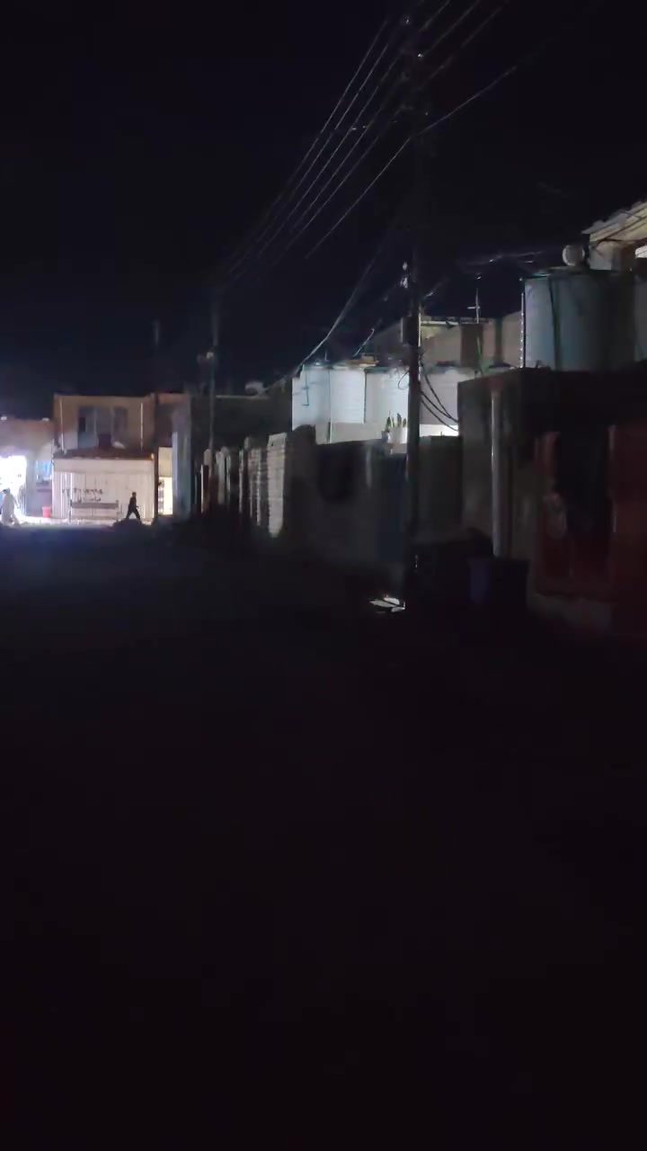 سلام عليكم بيت 100متر للبيع بل طابو  بيت متكامل من كلشي ماسس كهرباء ومجاري وقريب على سوك بيت بناء حديث 2022  رقم لهاتف ***********

