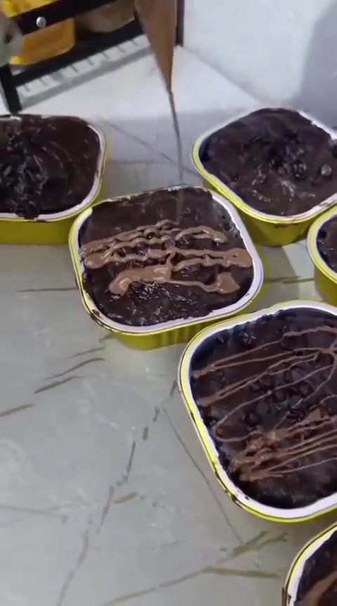 حلويات بيتي • كيك وبقلاوة • طلبات واتس