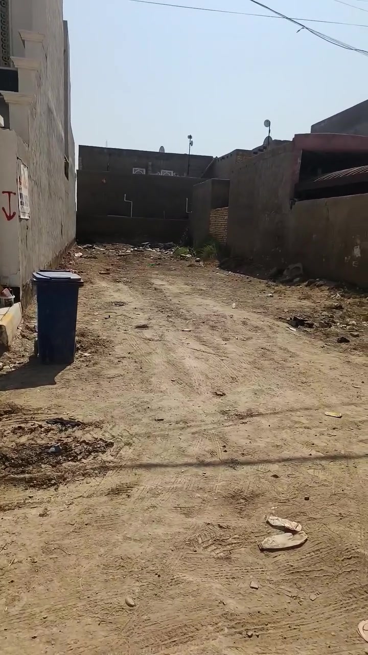قطعه أرض طابو صرف حي عدنان مساحه 150 متر با السند واقع حال 195
قرب المدرسه  مقابل المنتزه 

***********
