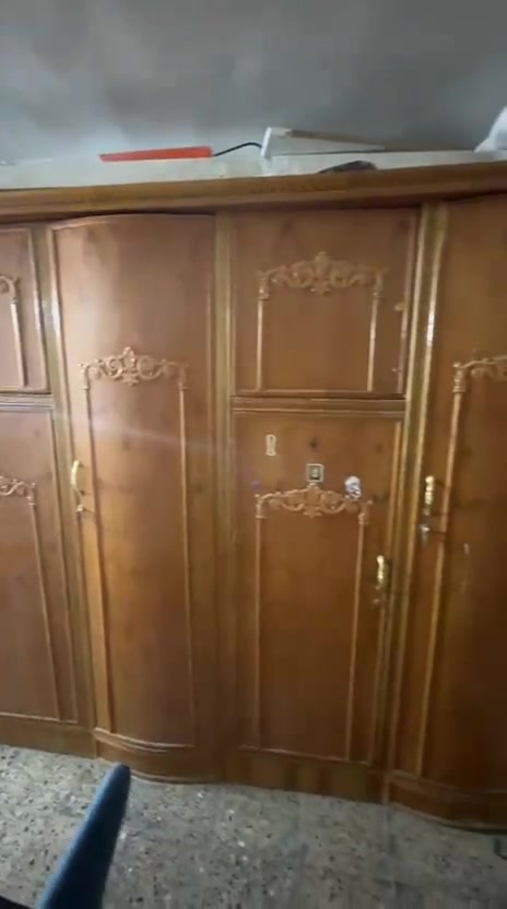كاونتر • ٥ بيبان • نضيف